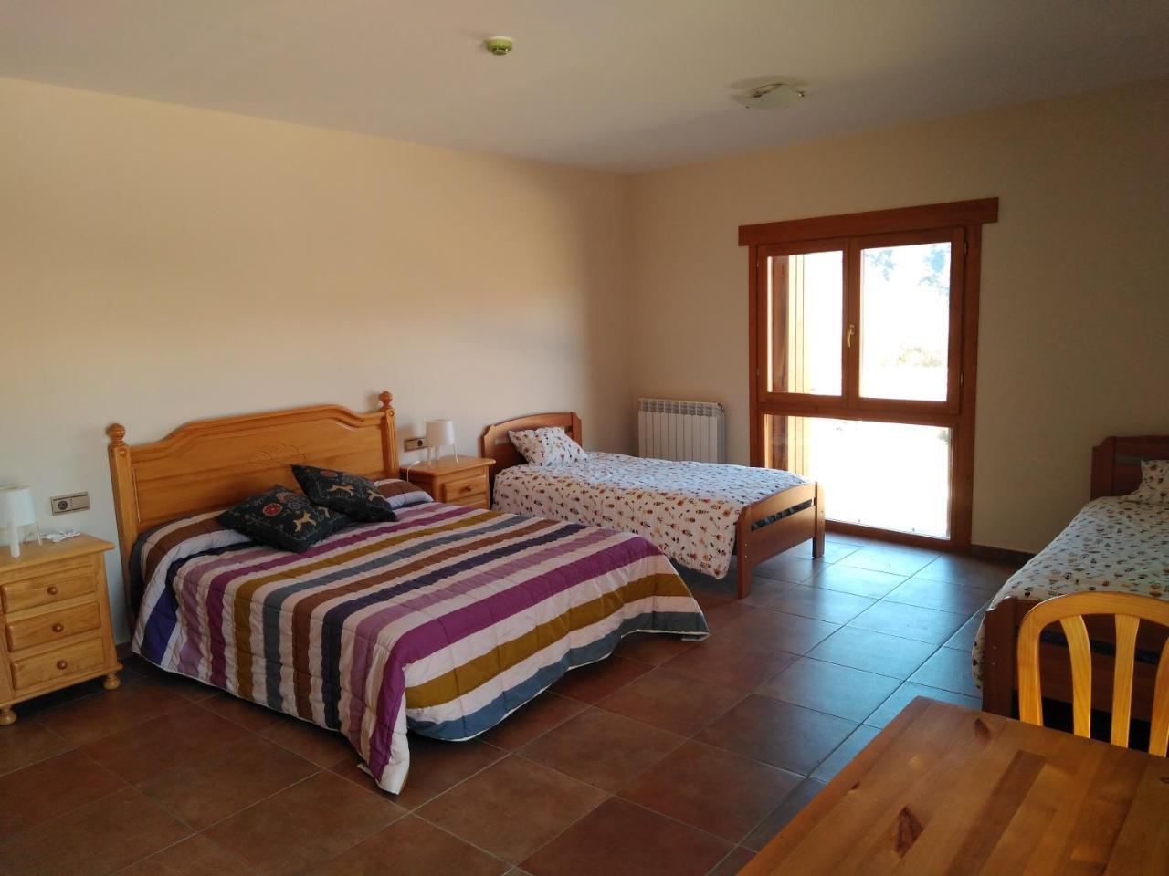 Secastilla Albergue Casa Salinas מראה חיצוני תמונה
